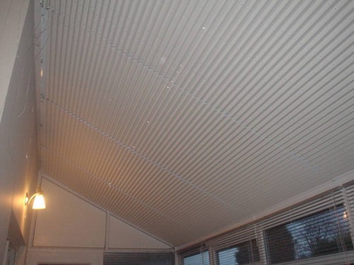 Conservatory lean too pleated - lean,